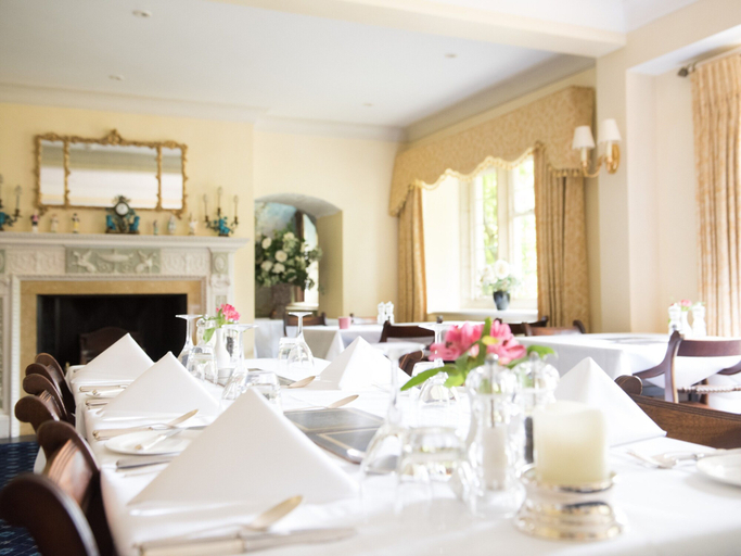 Food & Drinks 4, Plumber Manor, Dorset