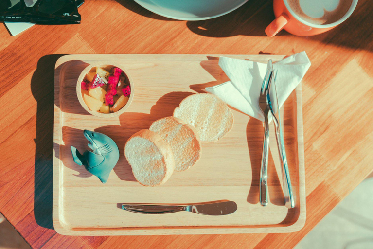 Food & Drinks 5, Shark Bed and Breakfast, Pingtung