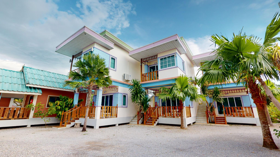 Others 5, Sansook Resort., Tha Mai