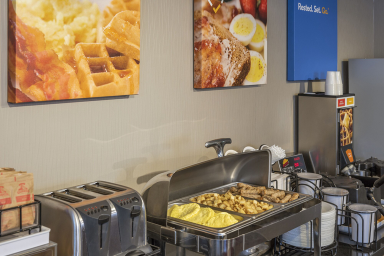 Food & Drinks 5, Comfort Inn Kenora, Kenora