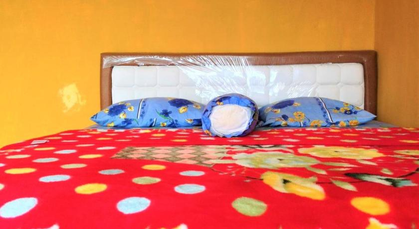 Bedroom 3, Tuk Tuk View Inn, Samosir