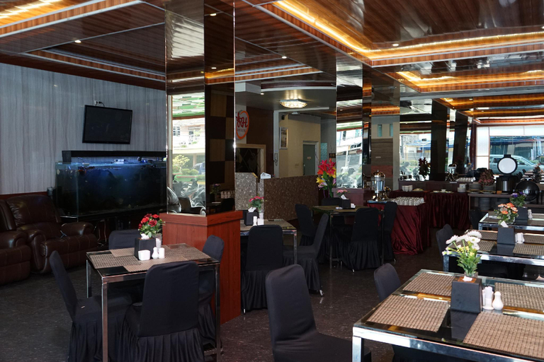 Food & Drinks 5, Ren'z Hotel, Pangkalpinang