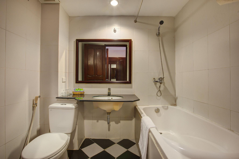 Bathroom 3, Nk Hotel Hanoi, Hoàn Kiếm