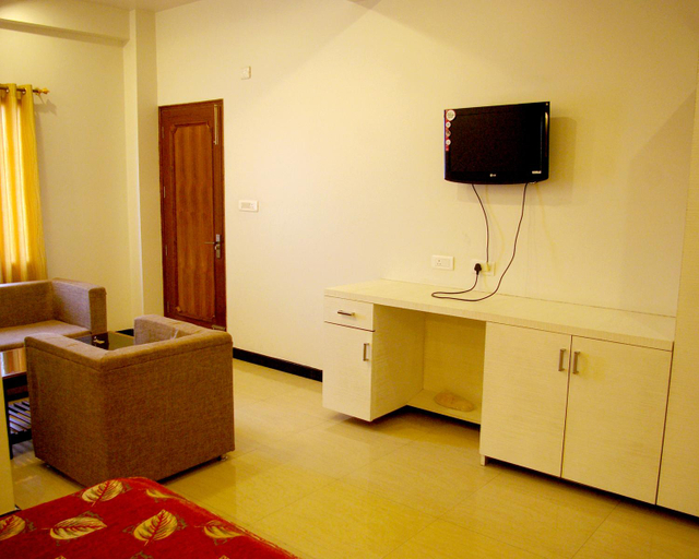 Others 2, Hotel Tulsi, Jhansi