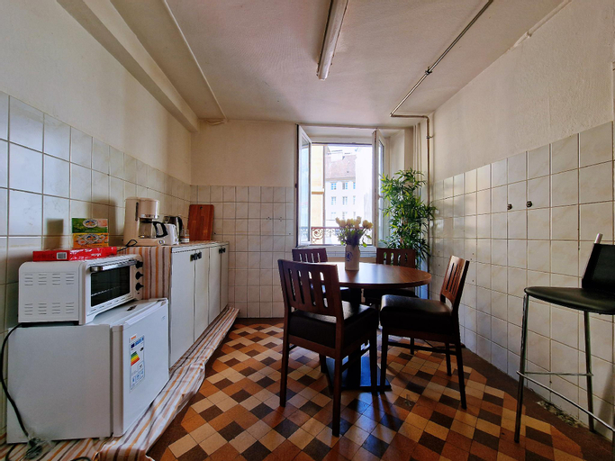 Others 2, Cozy apartment in the center of Neuchâtel, Neuchâtel