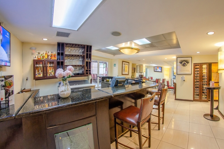 Food & Drinks 5, Hotel Casa Veranda, ZONA 10