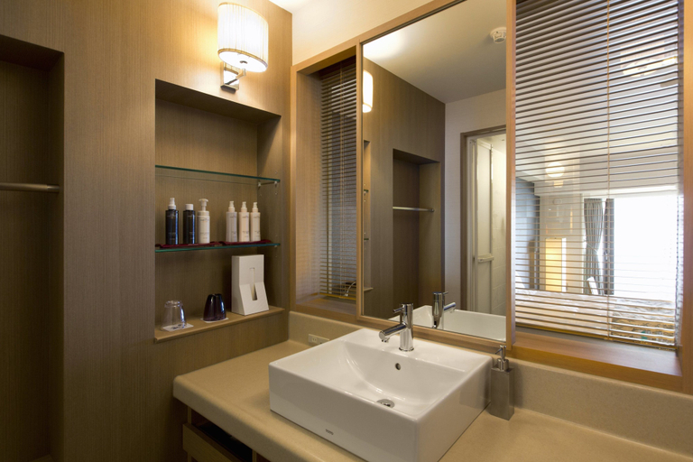 Bathroom 4, The Lake View Toya Nonokaze Resort, Tōyako