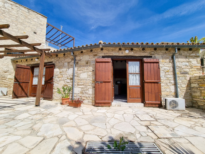 Exterior & Views 2, Aphrodite's Pool Retreat, Larnaca