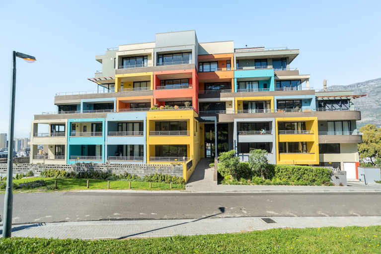 Exterior & Views 2, FortyOnL 810, City of Cape Town