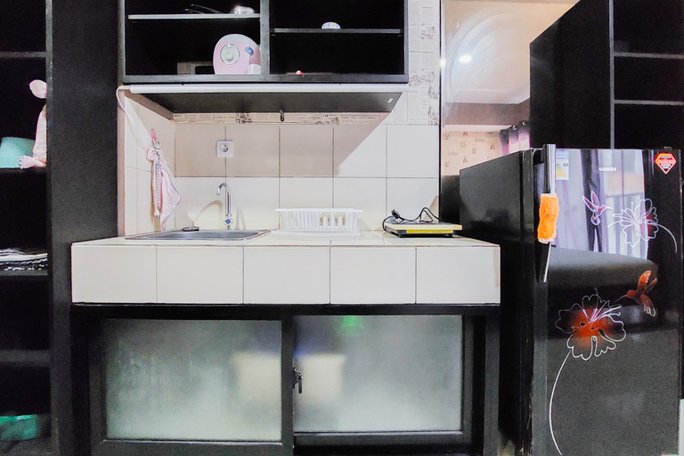 Others 2, Simply Look Studio Room at 11st Floor Paramount Skyline Apartment By Travelio, Tangerang