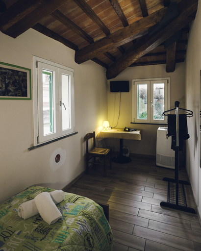 Bedroom 2, Affittacamere Il Granaio, Lucca