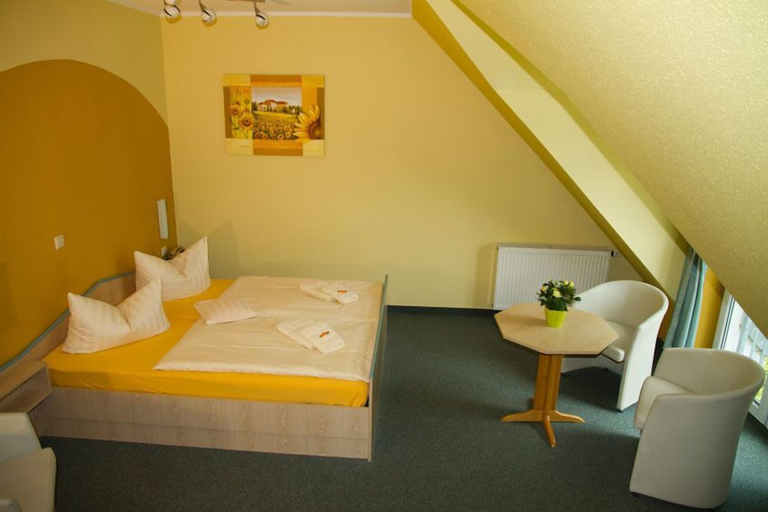 Bedroom 3, Waldhaus Lauenhain, Mittelsachsen