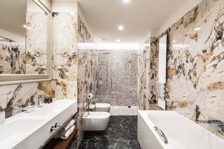Bathroom 5, Palazzo di Varignana Resort & SPA, Bologna