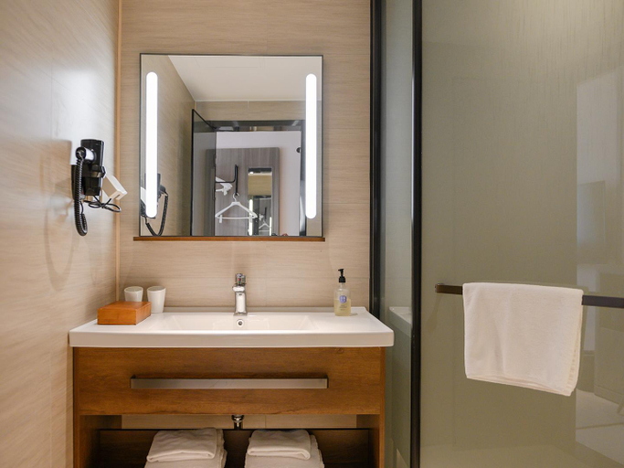 Bathroom 4, Hanting Hotel Chenzhou Pedestrian Street, Chenzhou