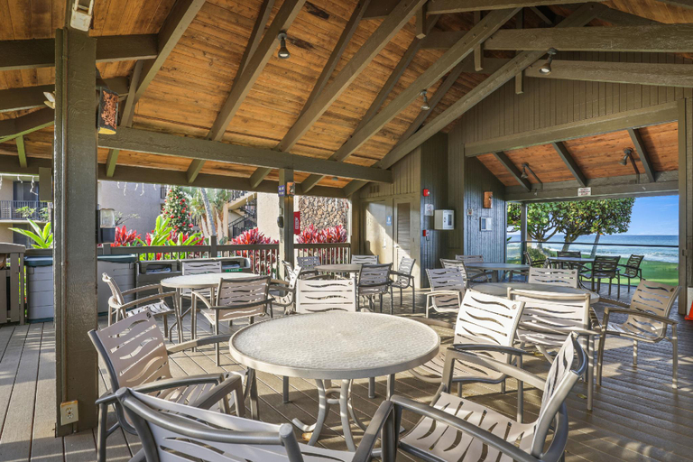 Food & Drinks 5, Aston at Papakea Resort, Maui