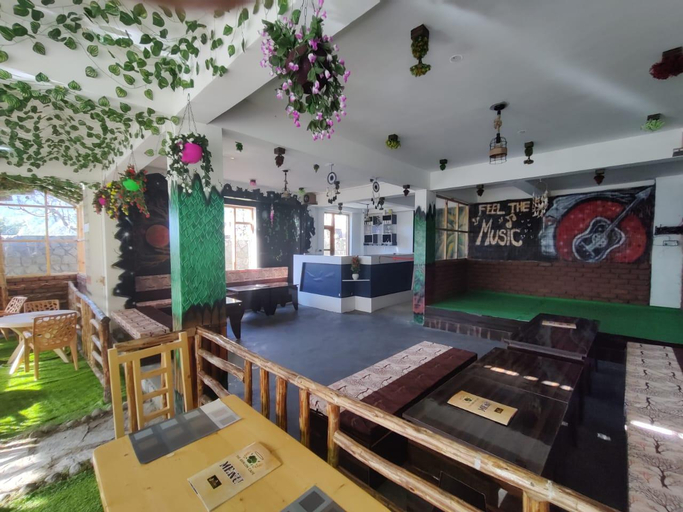 Food & Drinks 5, Nehru Kund Heights by JitaInn, Kullu