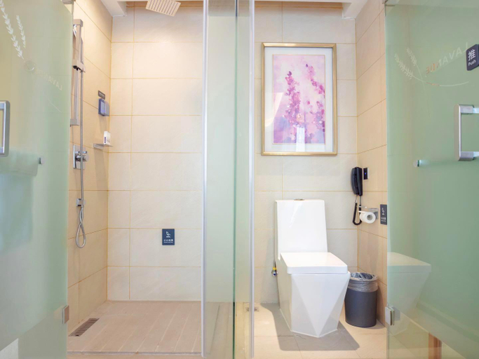 Bathroom 3, Lavande Hotel Wuhan Optics Valley Plaza, Wuhan