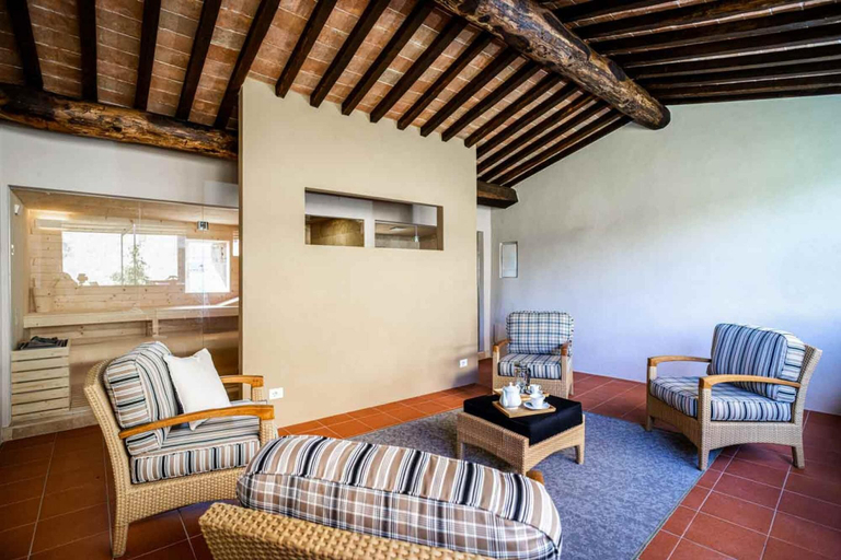Room 4, Casa all Erta Tuscan Charm and Breathtaking Views, Siena