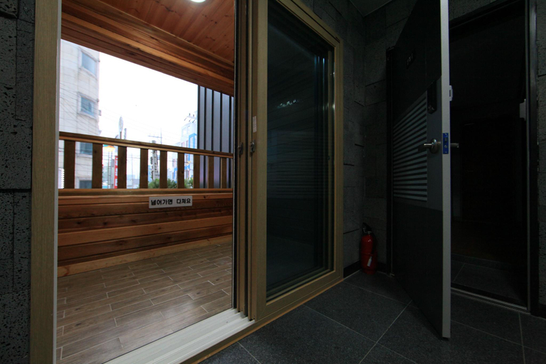 Others 5, Boryeong Raon Pension, Boryeong