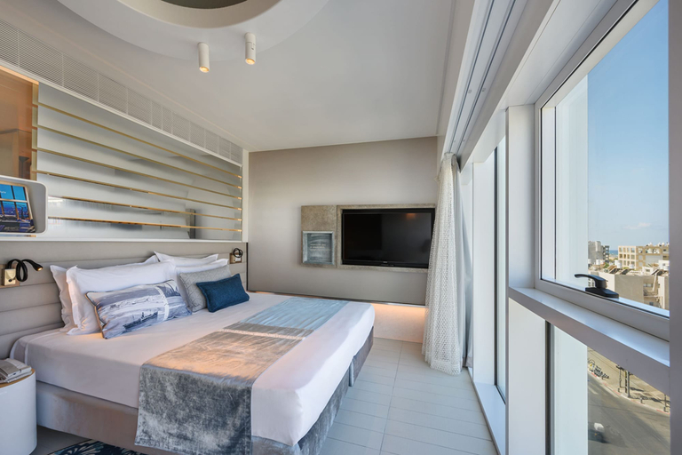 Bedroom 3, Port Tower by Isrotel Design