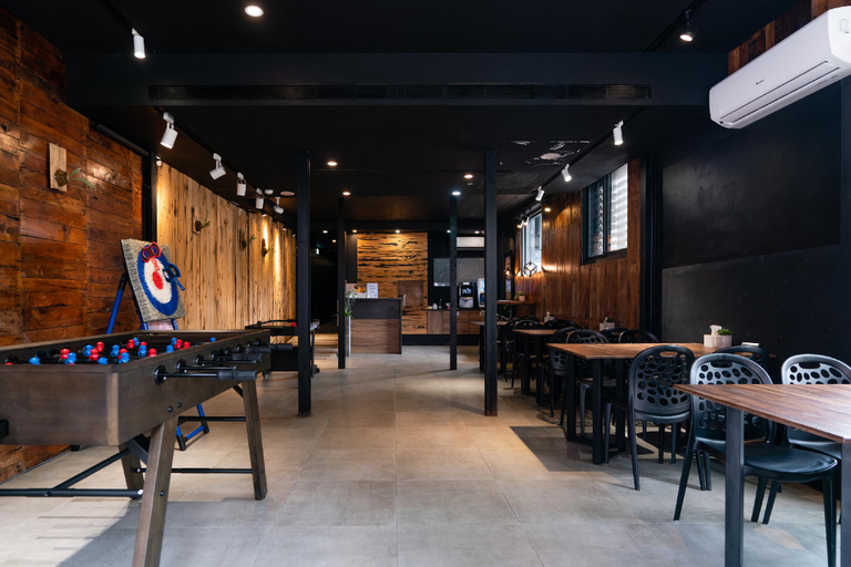 Food & Drinks 3, Xiang Zhai Jiao C, Yilan