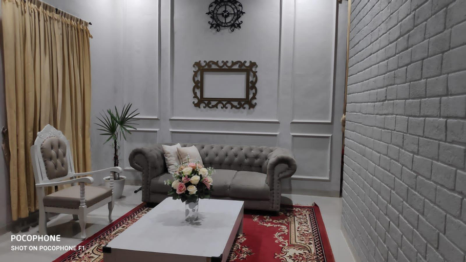 Public Area, AL ISYANIA Creative Homestay (Syariah), Agam