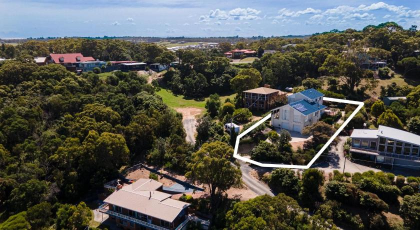 Others 2, Sea Haven, E. Gippsland - Bairnsdale
