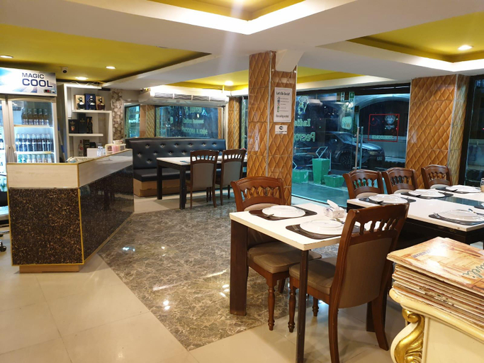 Food & Drinks 5, Star Residency Hotel, Pattaya