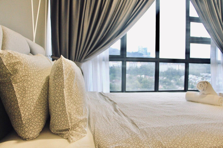 Bedroom 2, Metro Family Retreat: 4 Pax Studio in Kuala Lumpur, Kuala Lumpur