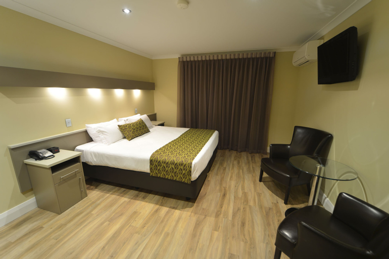 Bedroom 16