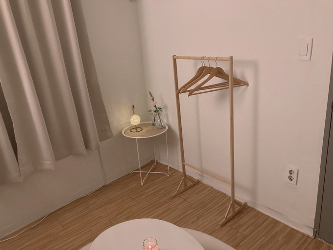 Bedroom 21