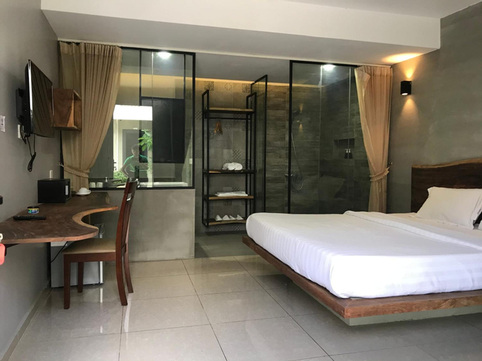 Bedroom 30
