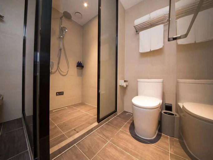 Bathroom, Hanting Hotel Binzhou Bohai 18Th Road, Binzhou