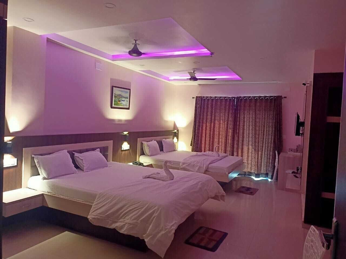 Bedroom 2, Hotel Dayal International, Purba Medinipur