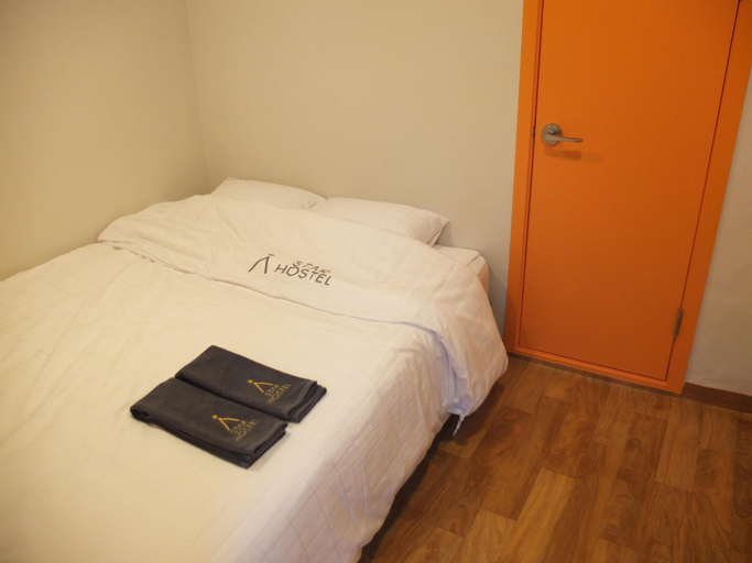 Bedroom 17