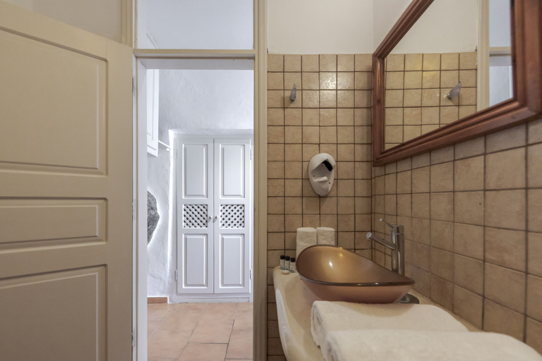 Bathroom 4, Afroessa Hotel by Caldera Houses, South Aegean