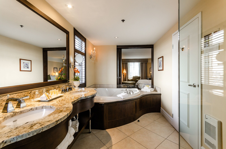 Bathroom 4, Le St-Martin Hotel & Suites Laval, Laval