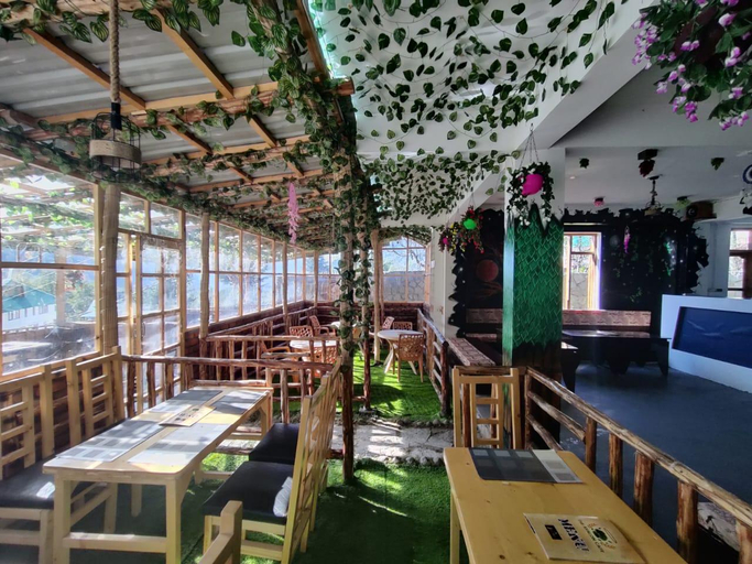 Food & Drinks 4, Nehru Kund Heights by JitaInn, Kullu