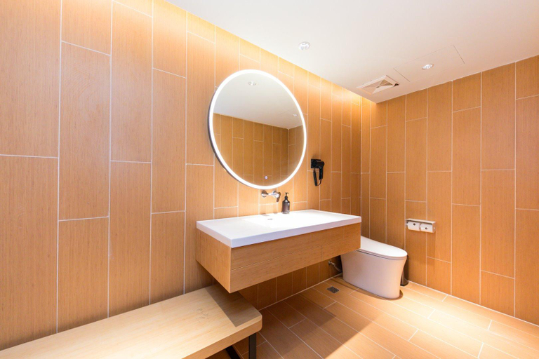Bathroom 3, Ji Hotel Huzhou Changxing, Huzhou
