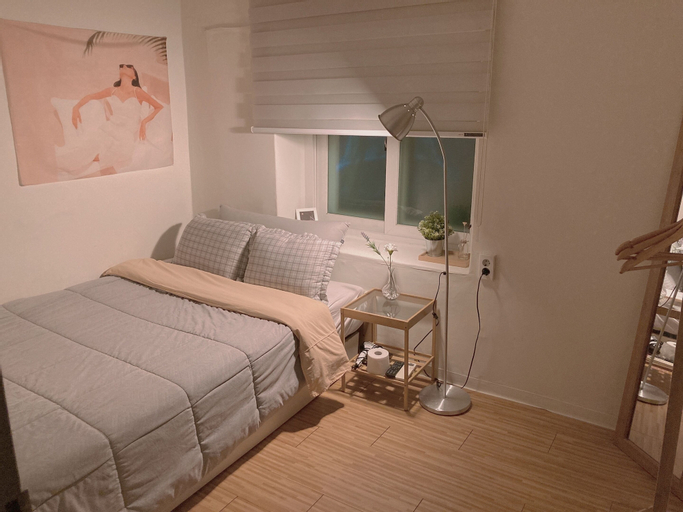 Bedroom 16