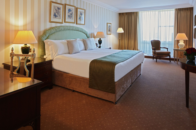 Bedroom 3, Cheval Thorney Court at Hyde Park, London