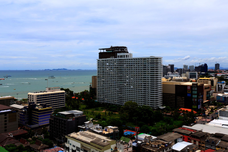 Others 5, LLX apartment @the base condo 2 bedrooms for 4-6p, Pattaya