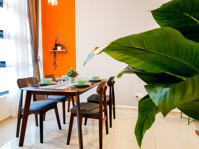 Dining Room 28