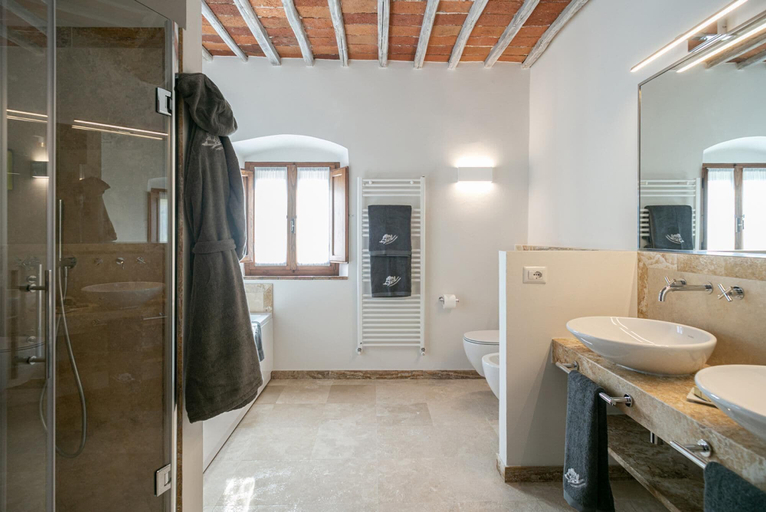 Room 3, Casa all Erta Tuscan Charm and Breathtaking Views, Siena