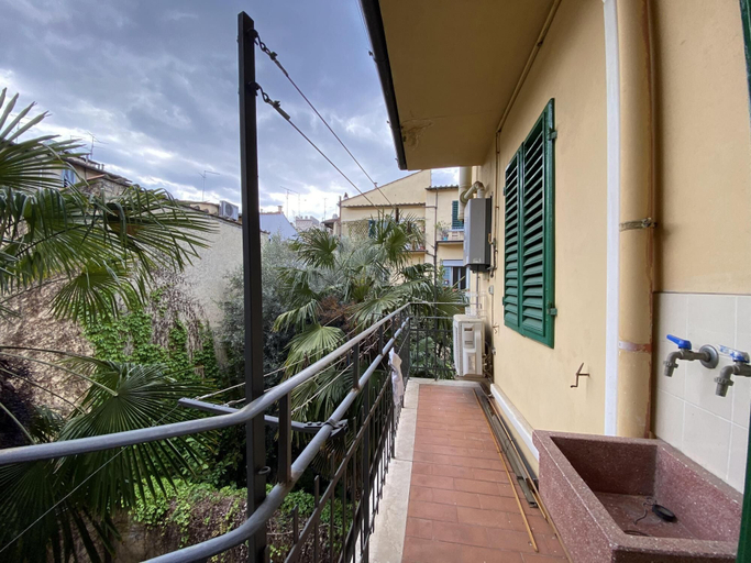 Room 2, Ricasoli 43 G in Firenze, Florence