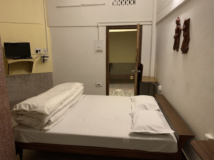 Bedroom 3, Hotel Saluja, Darjiling