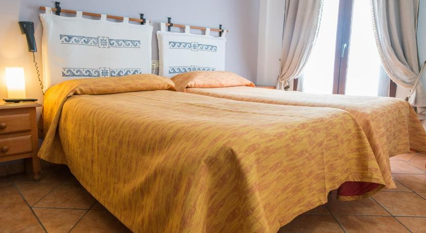 Bedroom 4, Hotel Morales, Málaga