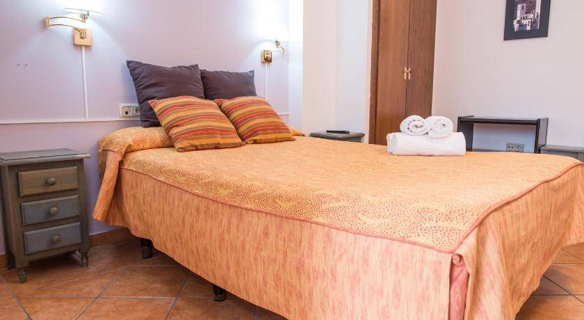 Bedroom 3, Hotel Morales, Málaga
