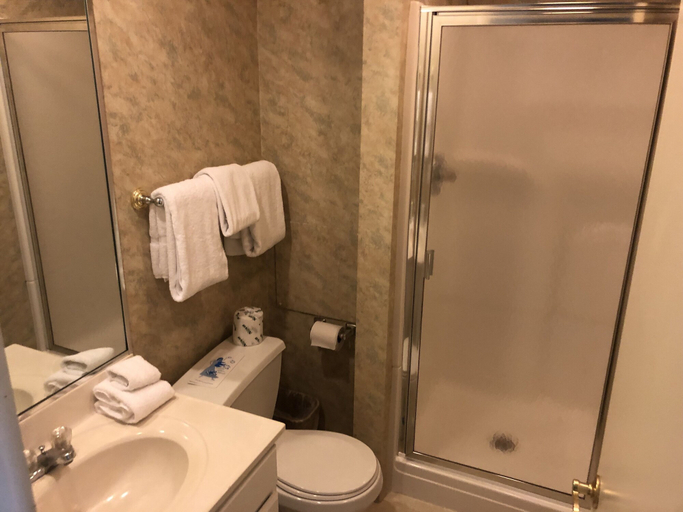 Bathroom 3, Cove Haven Resort, Wayne