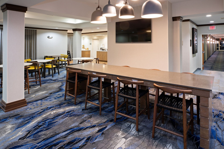 Food & Drinks 5, Fairfield Inn & Suites by Marriott Elizabethtown, Hardin
